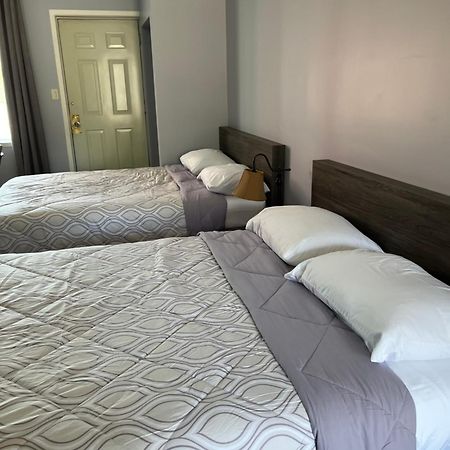 Motel La Siesta De Gascon Тербон Экстерьер фото