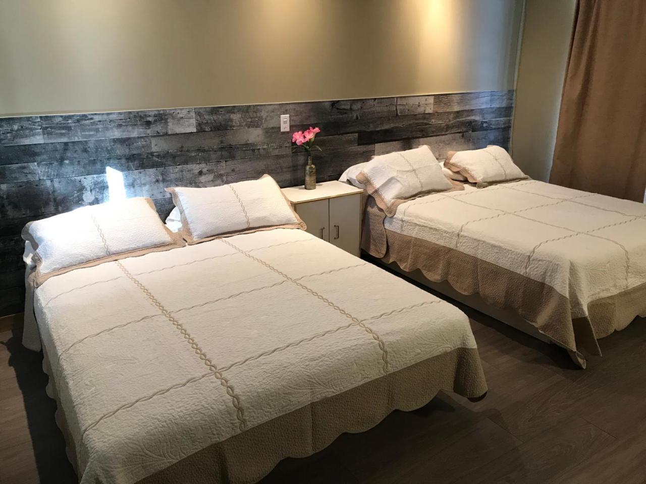 Motel La Siesta De Gascon Тербон Экстерьер фото